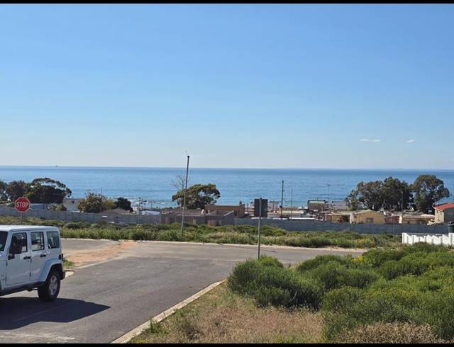 LAND FOR SALE IN ST HELENA VIEWS